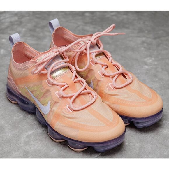 Nike Air Vapormax Bleached Coral Pink Sneakers Womens Size 7.5 AR6632-603 - Picture 1 of 16